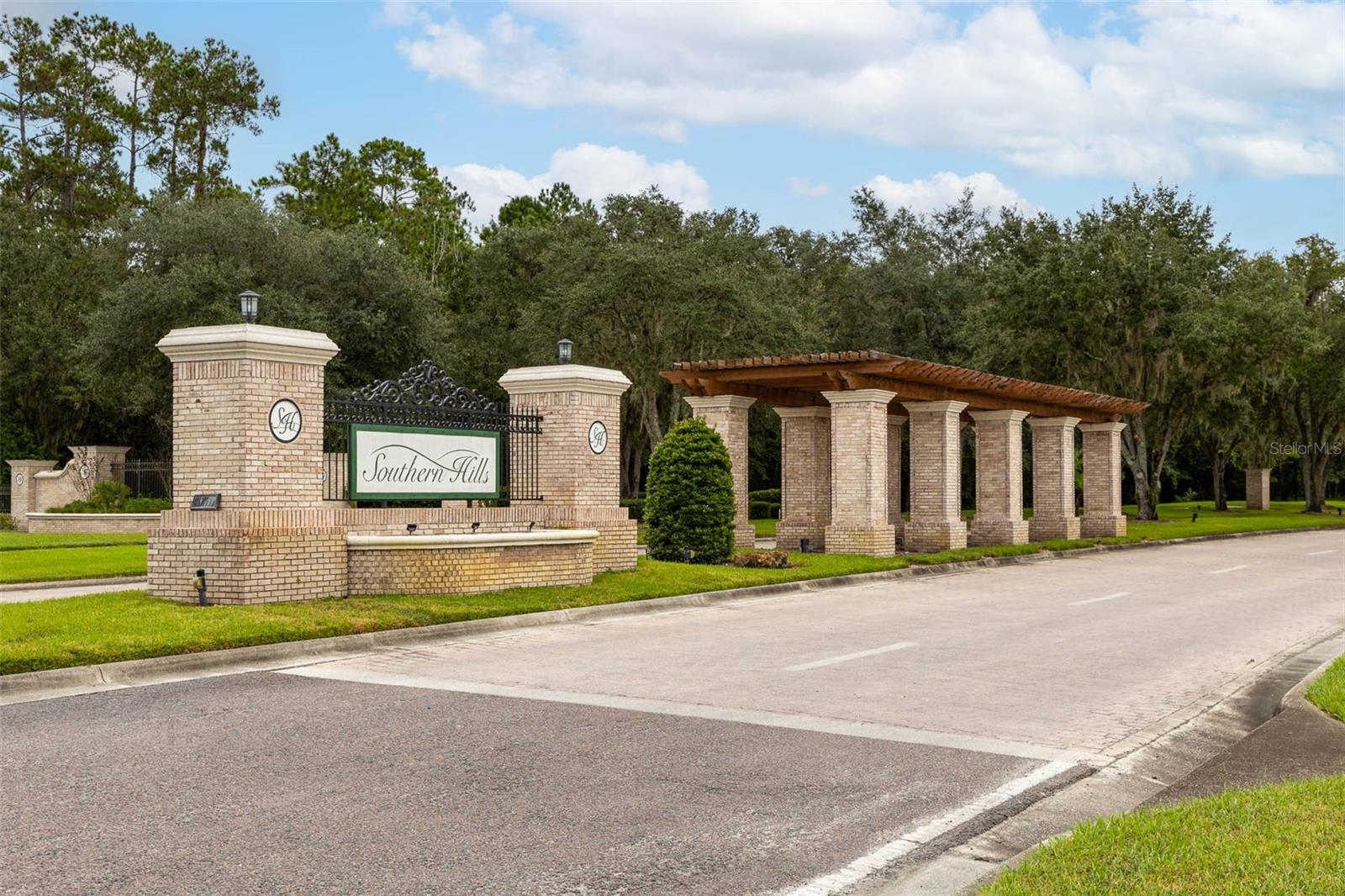 6084 SUMMIT VIEW DRIVE, Brooksville, FL 34601