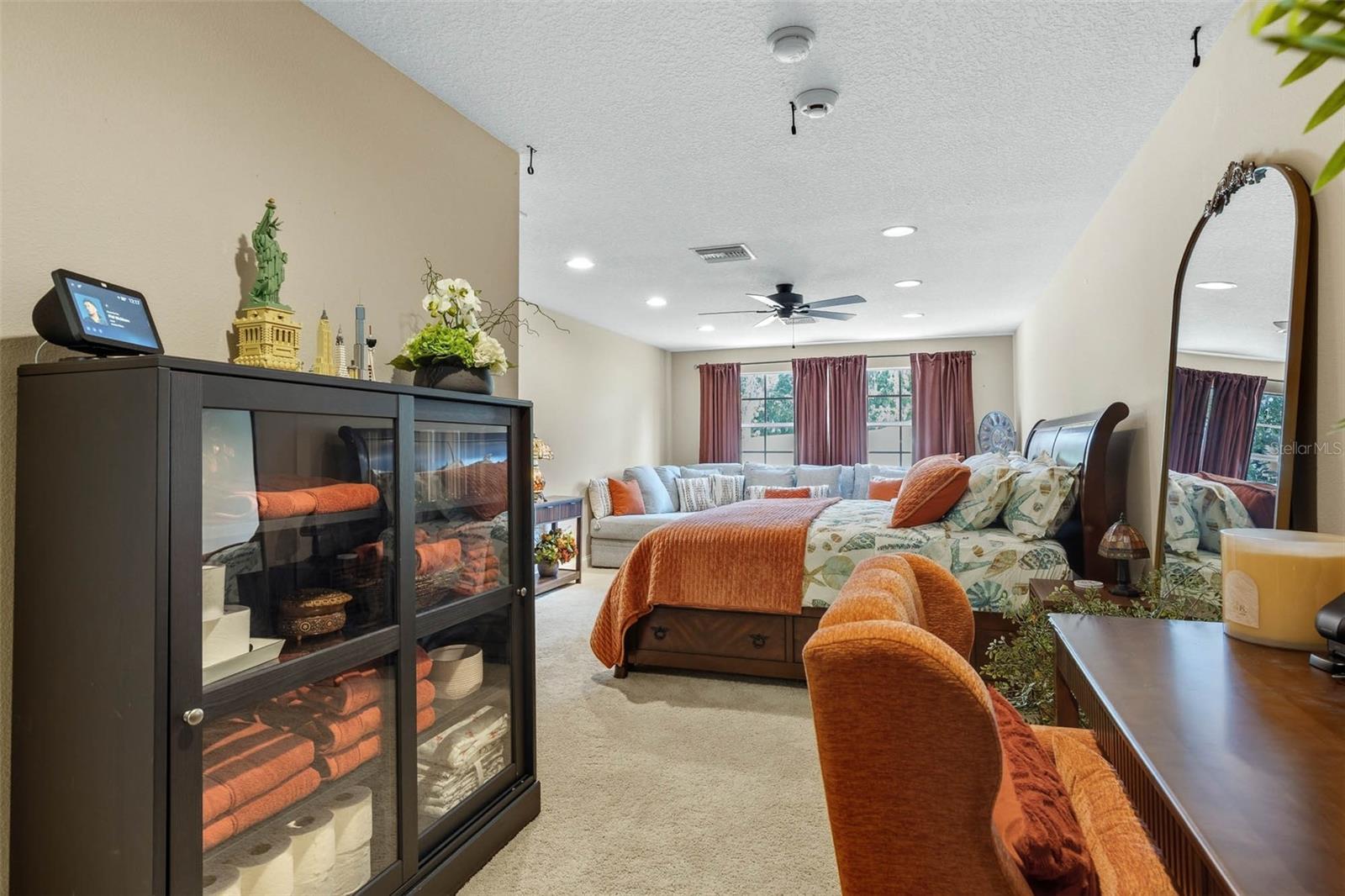6084 SUMMIT VIEW DRIVE, Brooksville, FL 34601