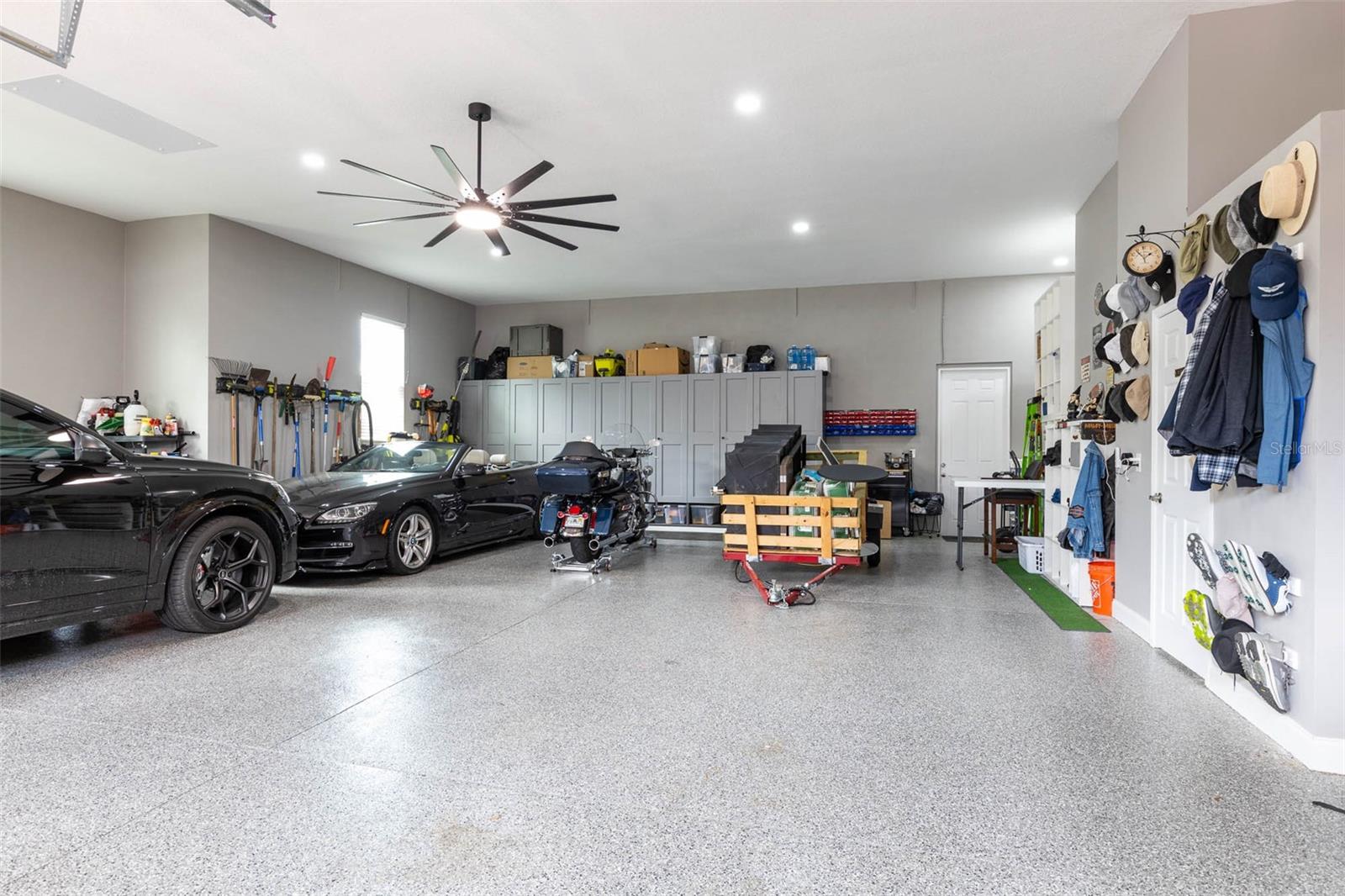 6084 SUMMIT VIEW DRIVE, Brooksville, FL 34601