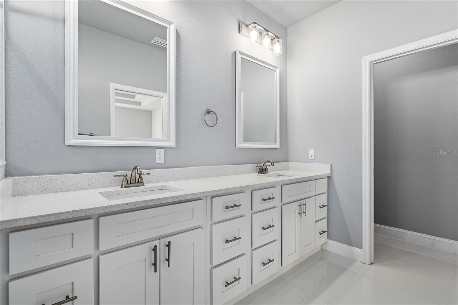 20 EVANSVILLE LANE, Palm Coast, FL 32164