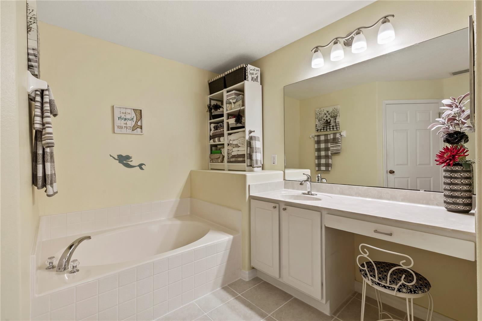64 LANCELOT DRIVE, Palm Coast, FL 32137