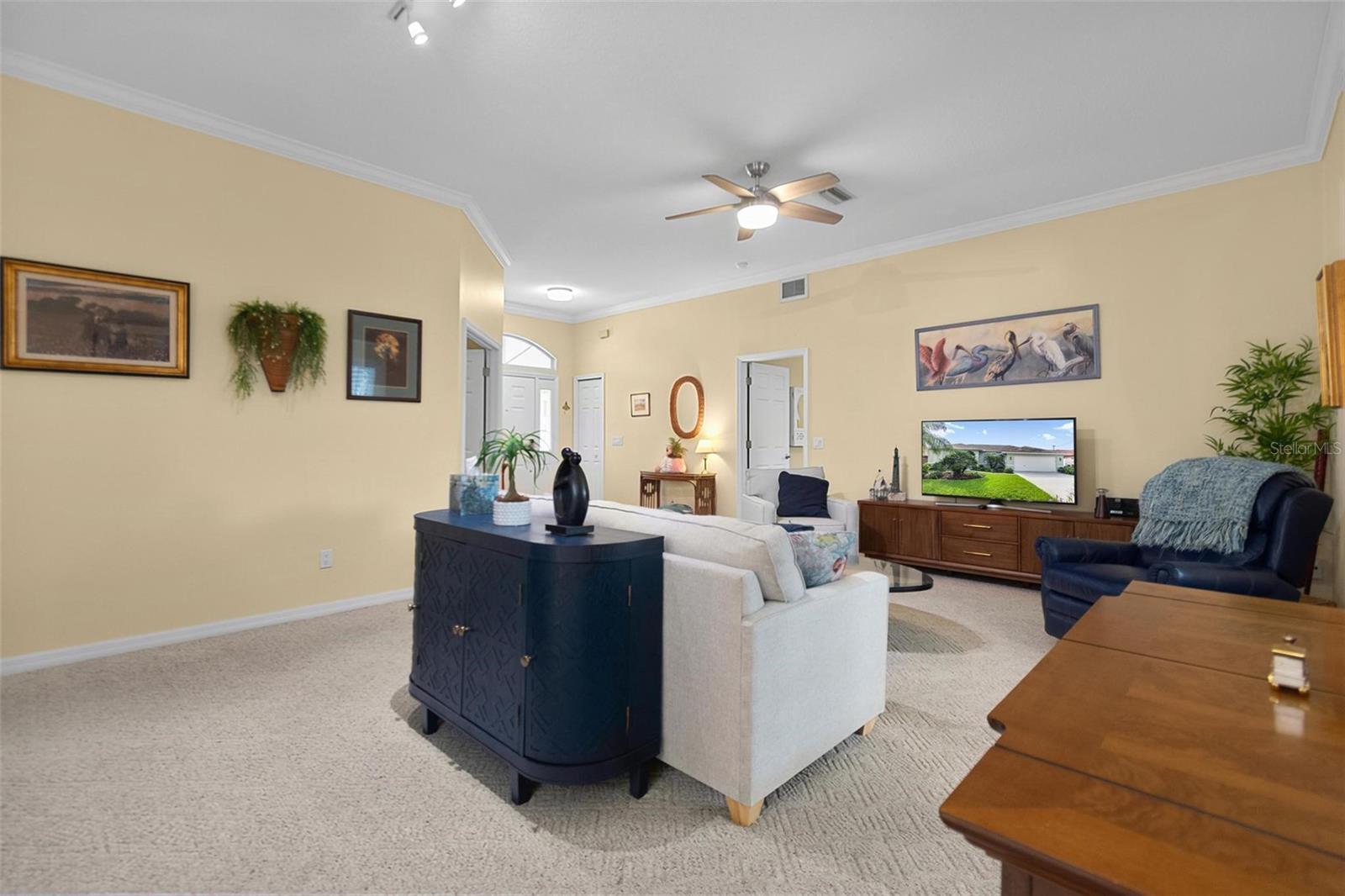 18 CONLEY COURT, Palm Coast, FL 32137