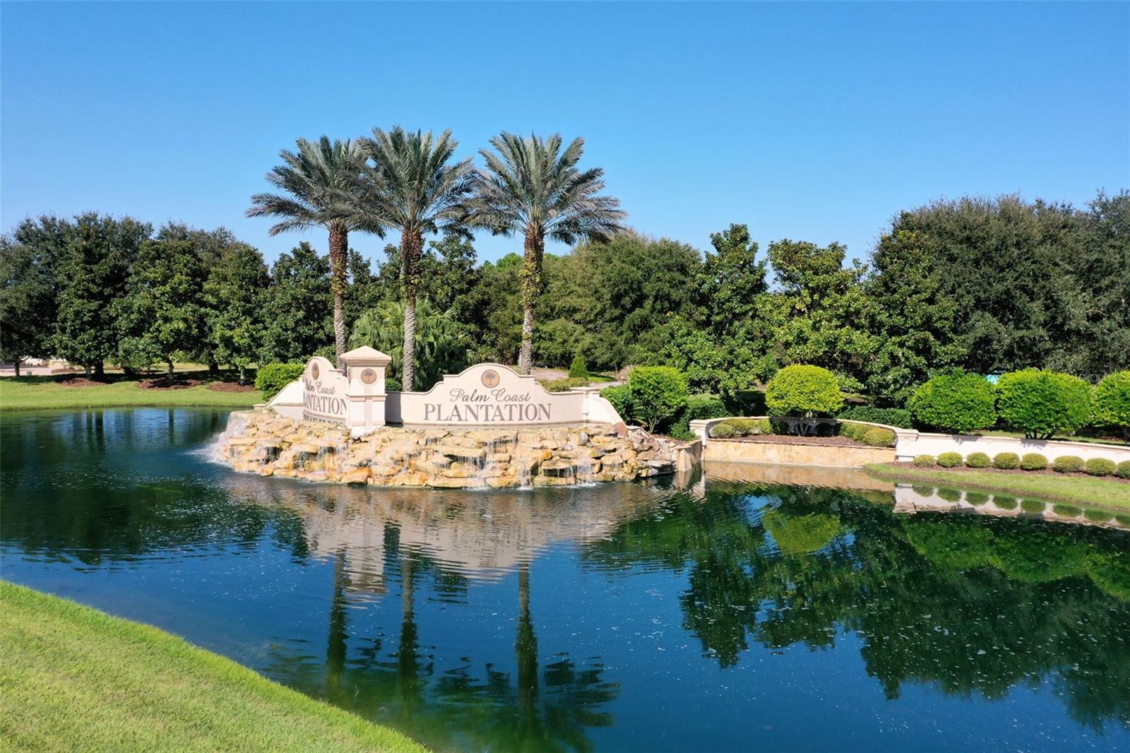 25 EMERALD LAKE COURT, Palm Coast, FL 32137