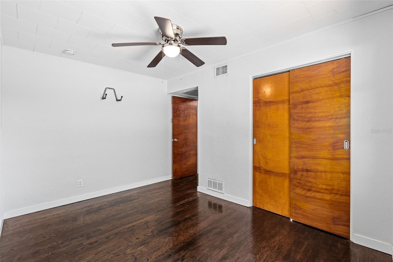 231 N RIDGEWOOD AVENUE, Ormond Beach, FL 32174