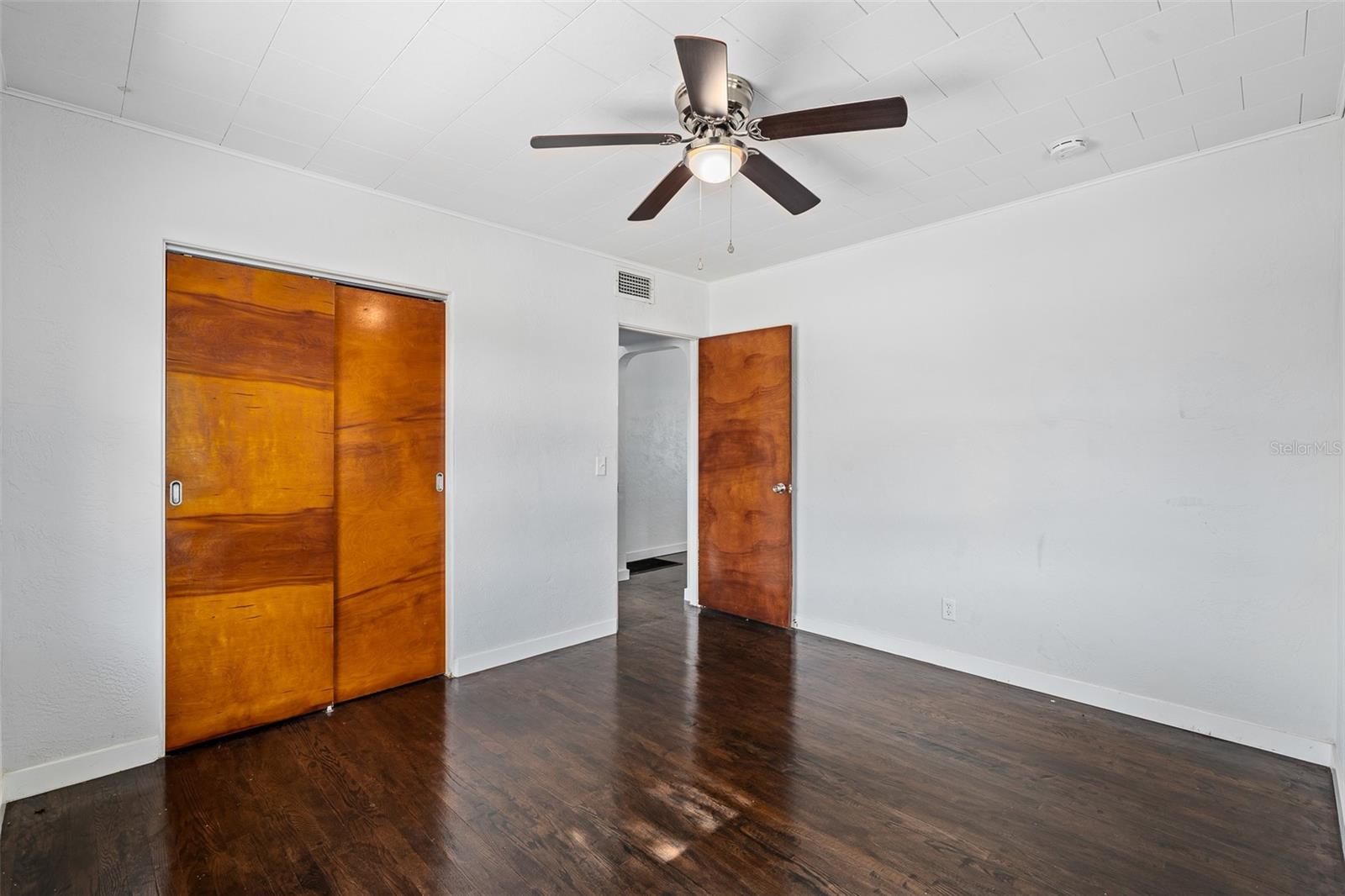 231 N RIDGEWOOD AVENUE, Ormond Beach, FL 32174