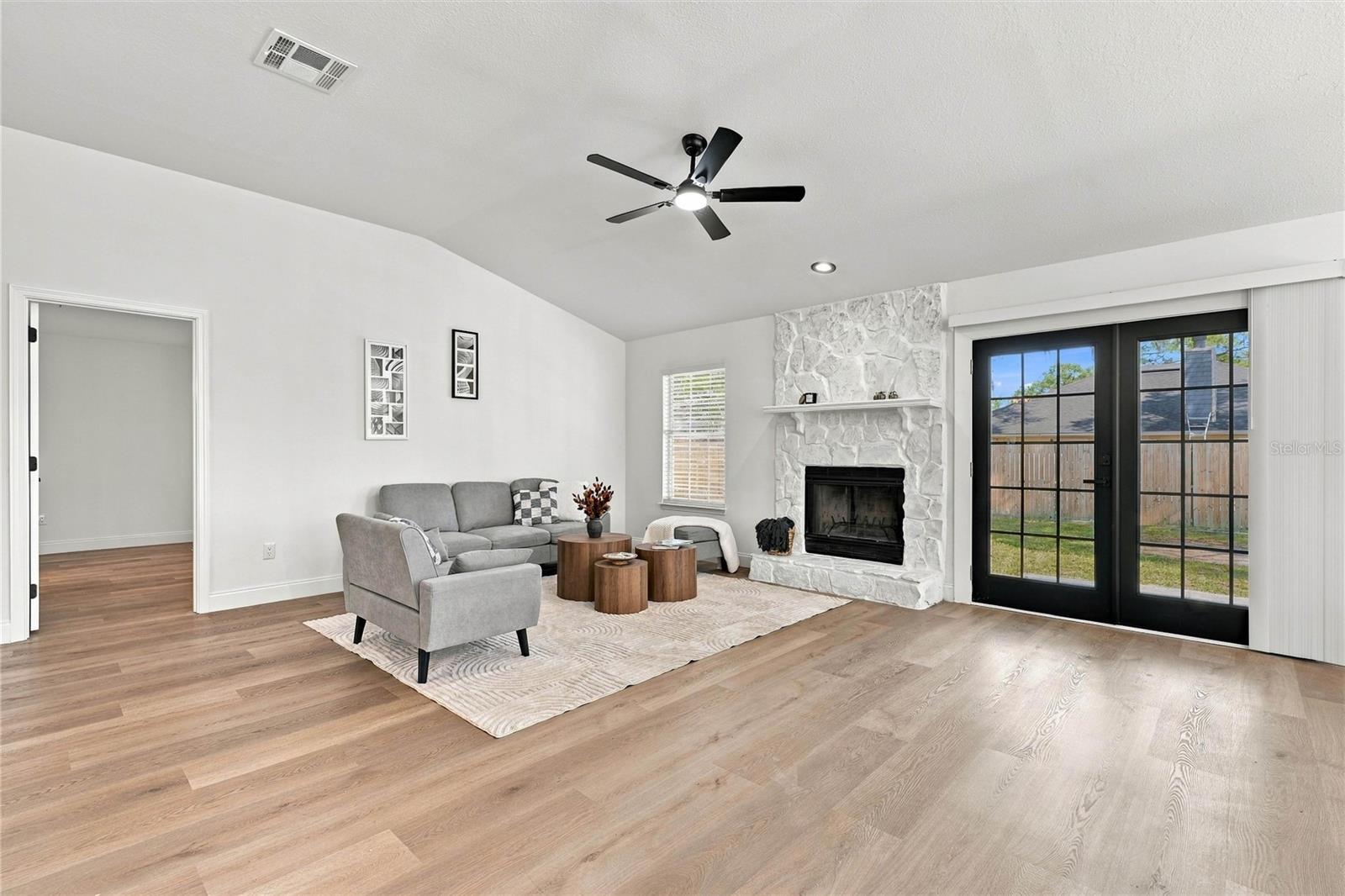 84016 SAINT PAUL BOULEVARD, Yulee, FL 32097 84016 SAINT PAUL BOULEVARD, Yulee, FL 32097