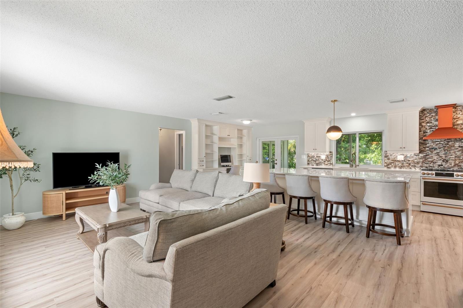 1045 NW 69TH AVENUE, Margate, FL 33063