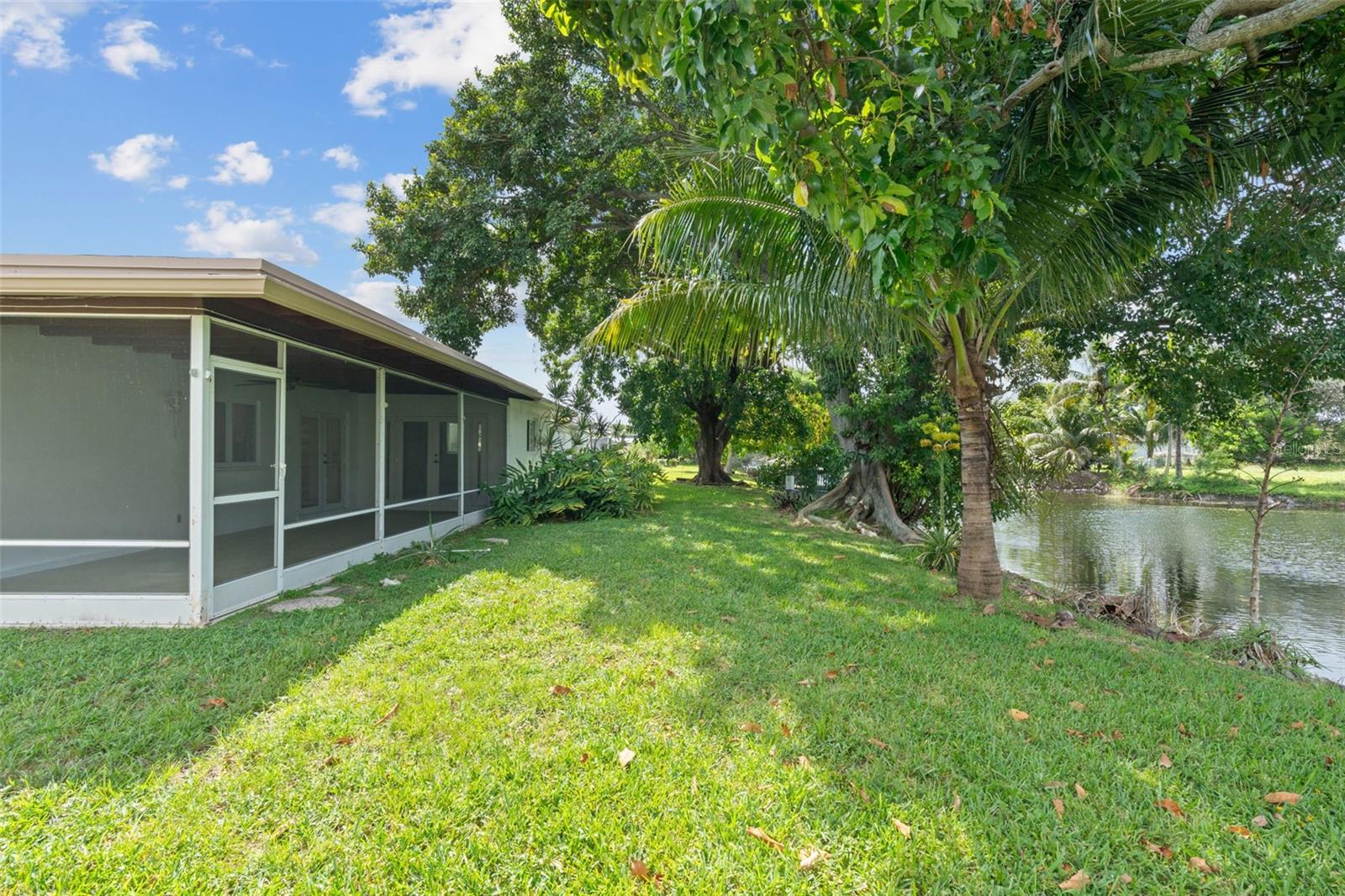 1045 NW 69TH AVENUE, Margate, FL 33063