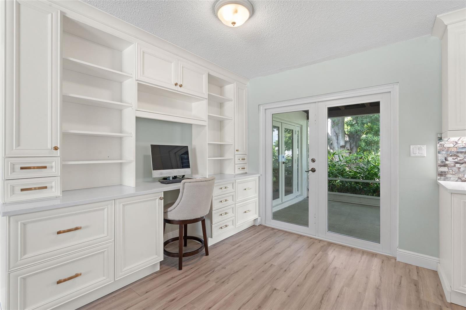 1045 NW 69TH AVENUE, Margate, FL 33063