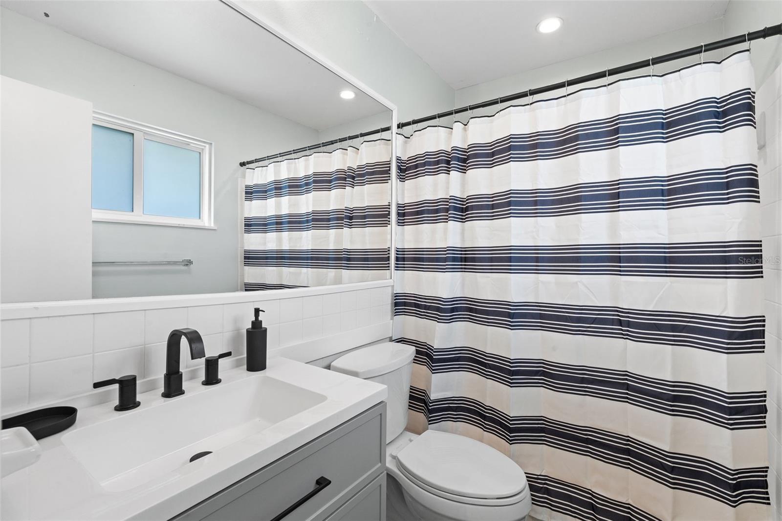 1045 NW 69TH AVENUE, Margate, FL 33063