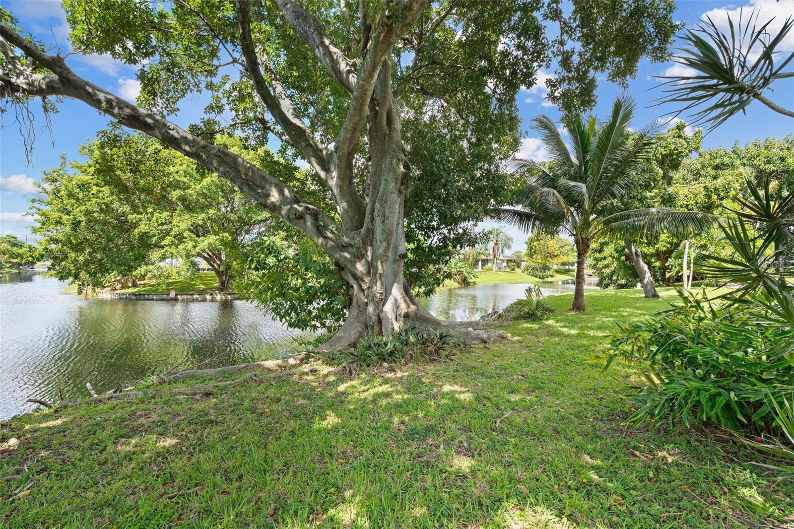 1045 NW 69TH AVENUE, Margate, FL 33063