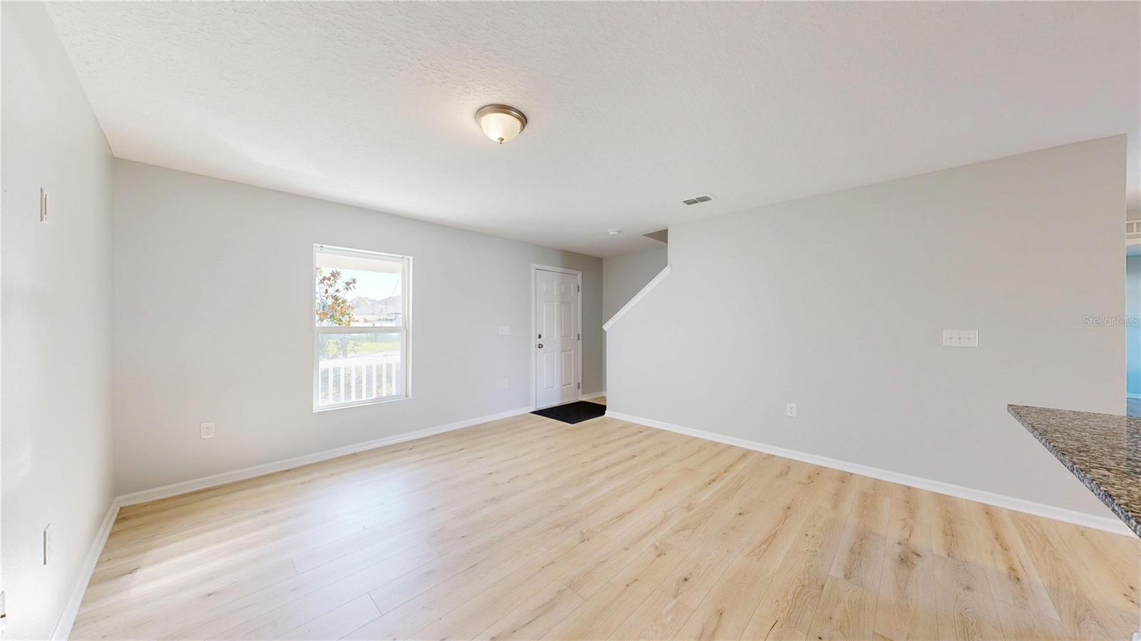 4 ROUND TREE DRIVE, Palm Coast, FL 32164