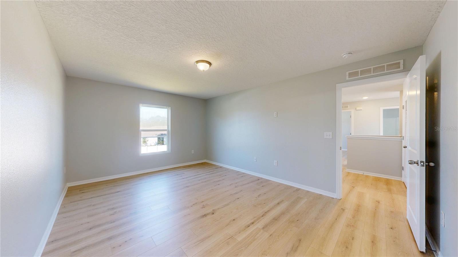 4 ROUND TREE DRIVE, Palm Coast, FL 32164