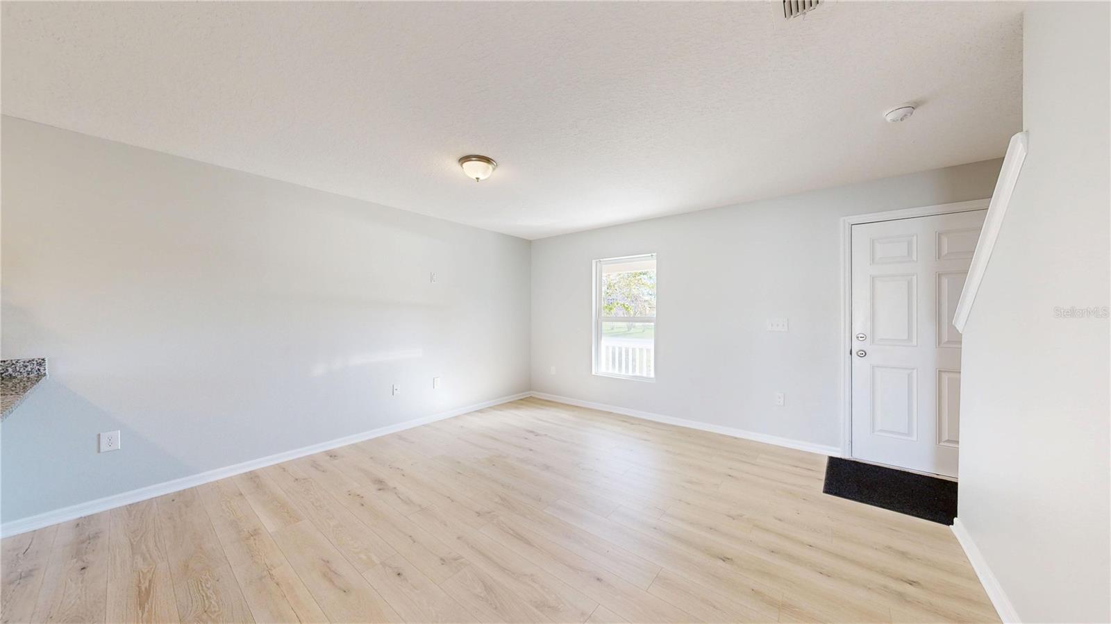 4 ROUND TREE DRIVE, Palm Coast, FL 32164