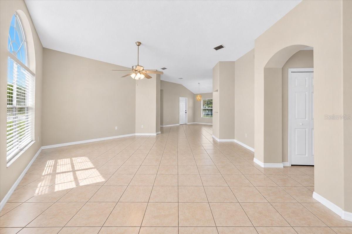 3 LEWIS DRIVE, Palm Coast, FL 32137
