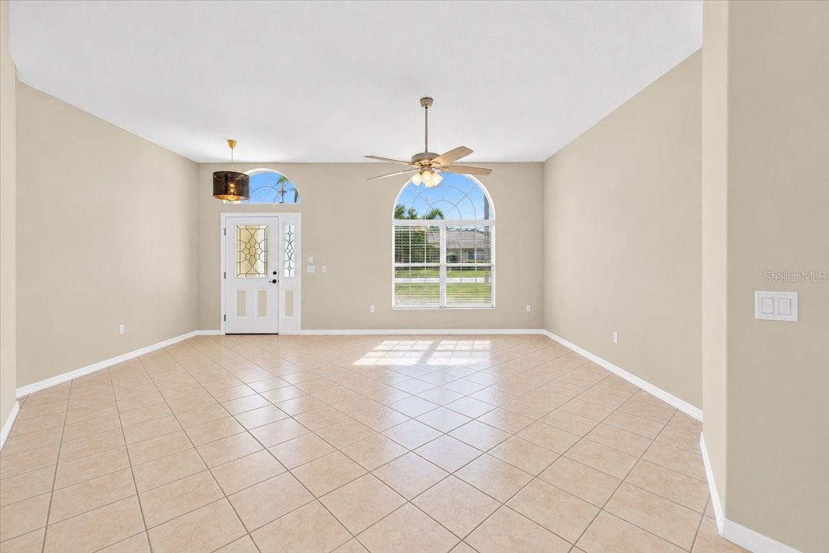 3 LEWIS DRIVE, Palm Coast, FL 32137