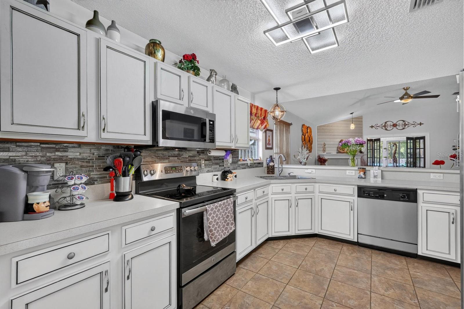 717 MACKENZIE CIRCLE, St Augustine, FL 32092