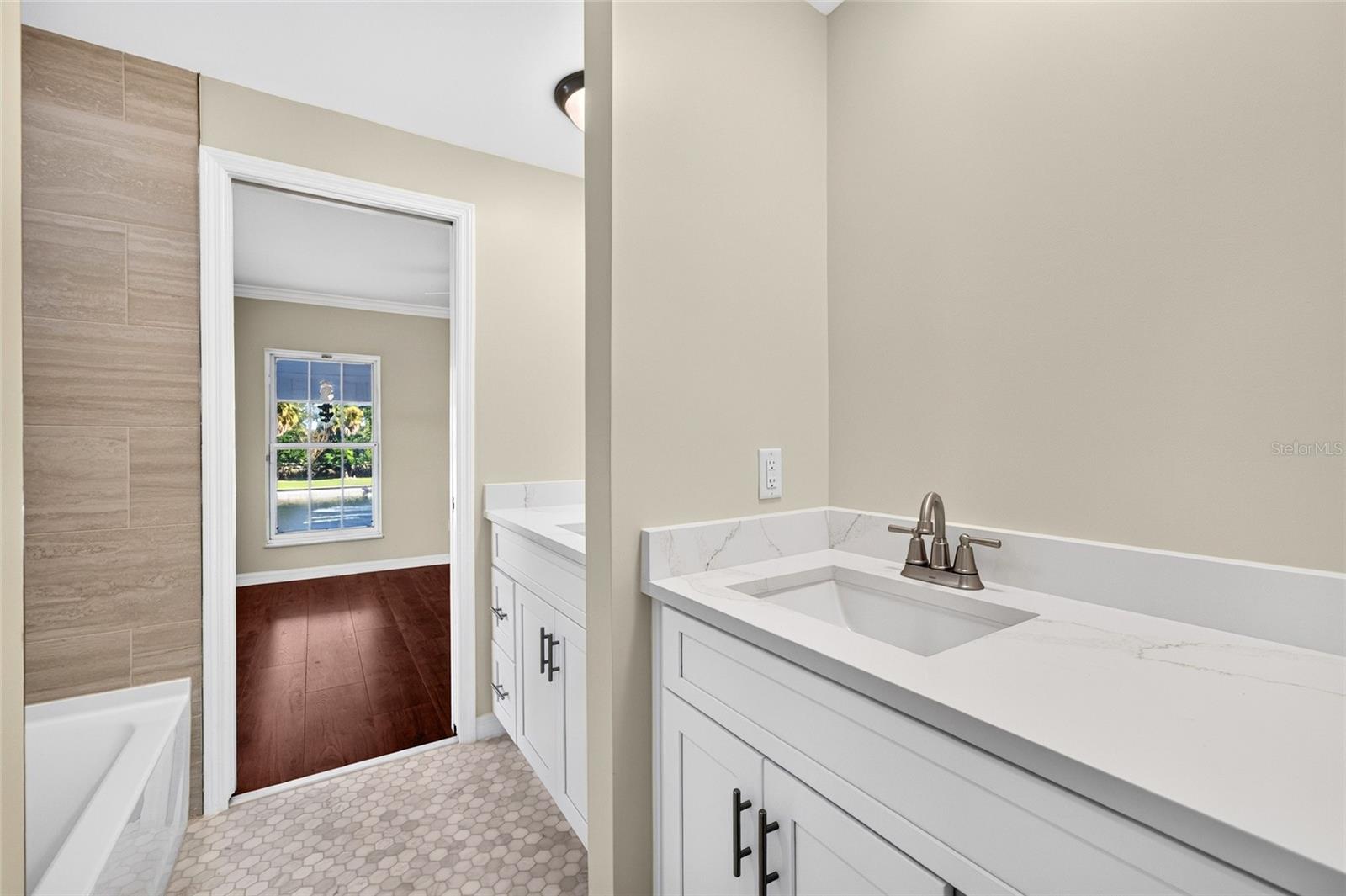 6869 W HIGHWAY 100, Bunnell, FL 32110