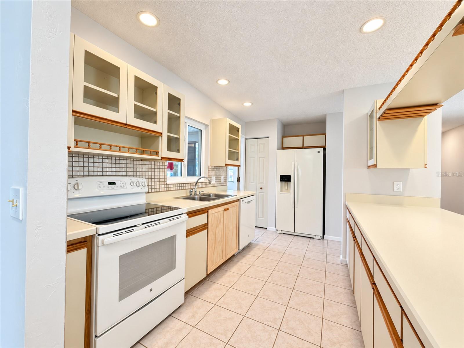 43 CHRISTOPHER COURT, Palm Coast, FL 32137