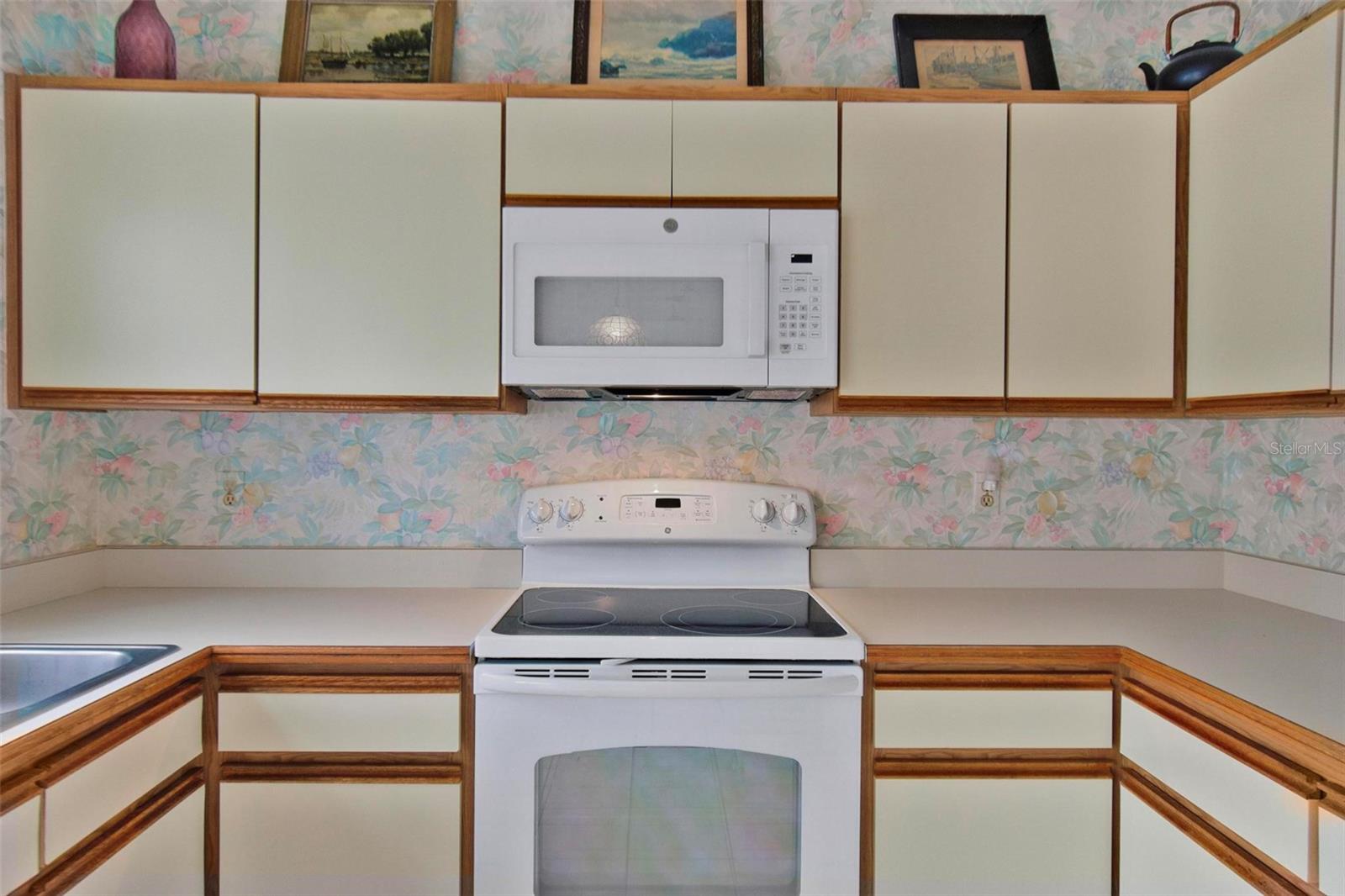Kitchen in mint condition