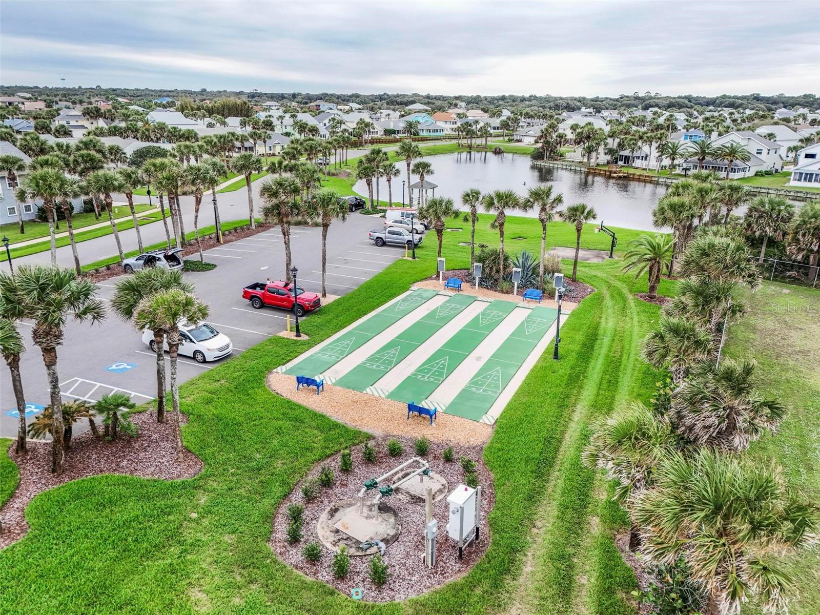 Shuffle board court