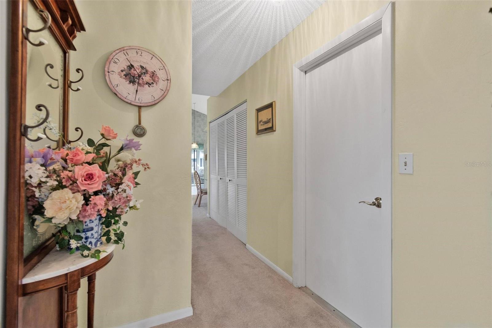 hallway to guest bedrooms