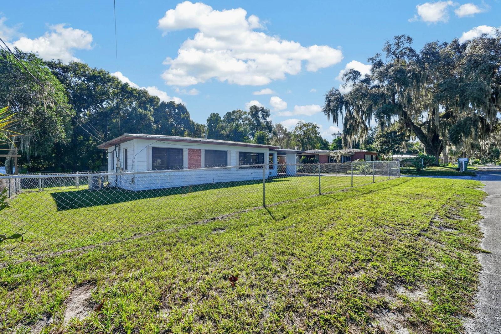 211 FERN STREET, Palatka, FL 32177