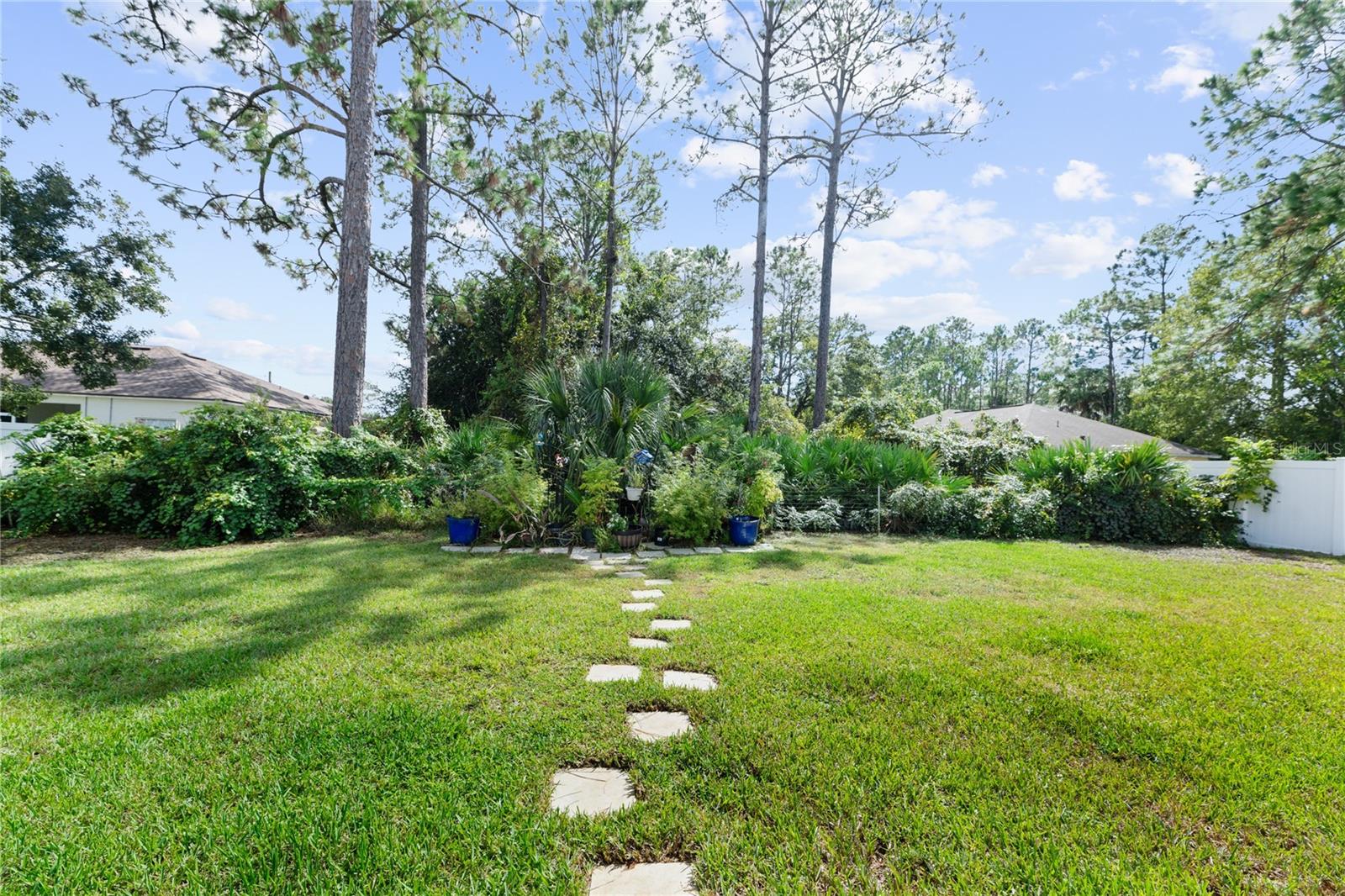 98 RAEMOOR DRIVE, Palm Coast, FL 32164