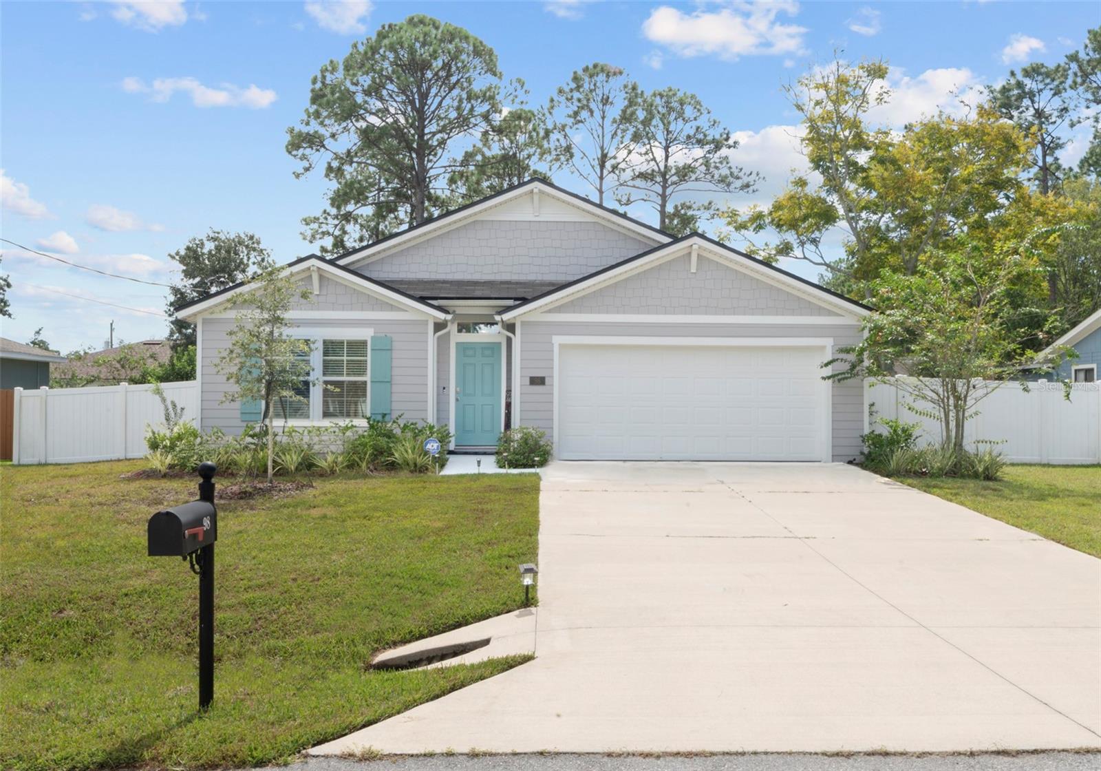 98 RAEMOOR DRIVE, Palm Coast, FL 32164