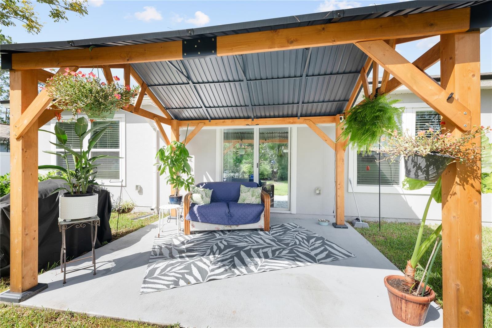 98 RAEMOOR DRIVE, Palm Coast, FL 32164