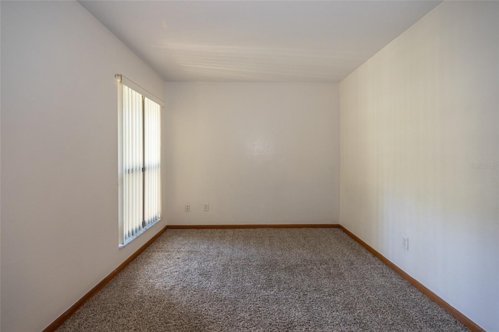 UNSTAGED: Second Bedroom