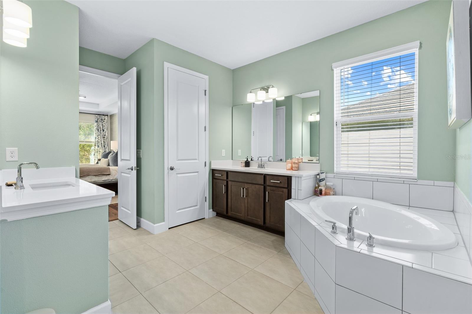 1324 ARKLOW CIRCLE, Ormond Beach, FL 32174