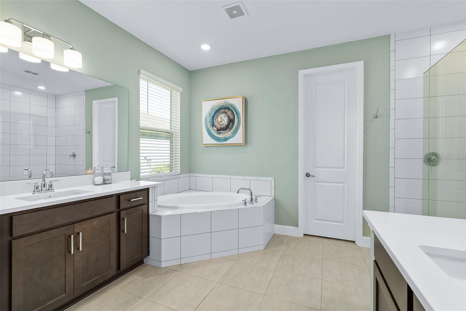 1324 ARKLOW CIRCLE, Ormond Beach, FL 32174