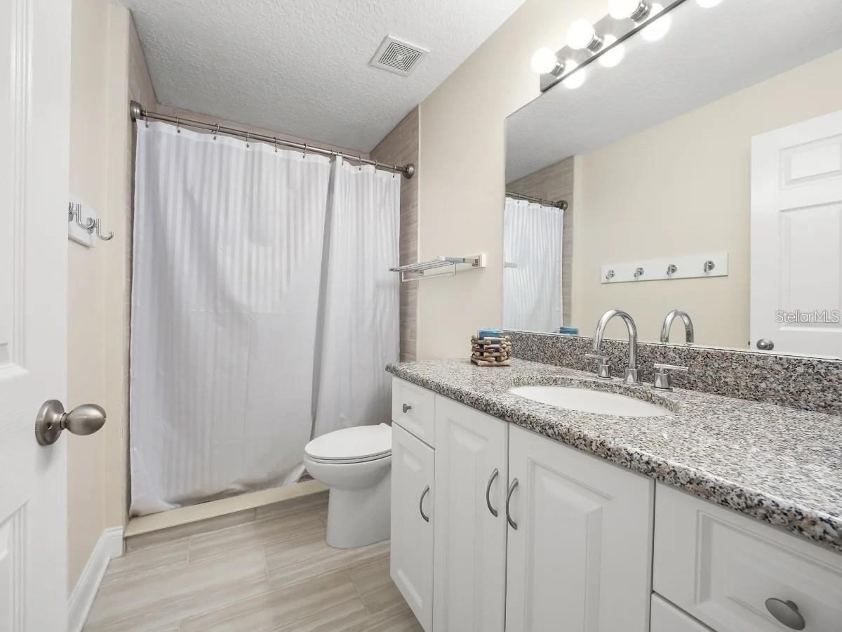 19 MAHOE DRIVE N, Palm Coast, FL 32137