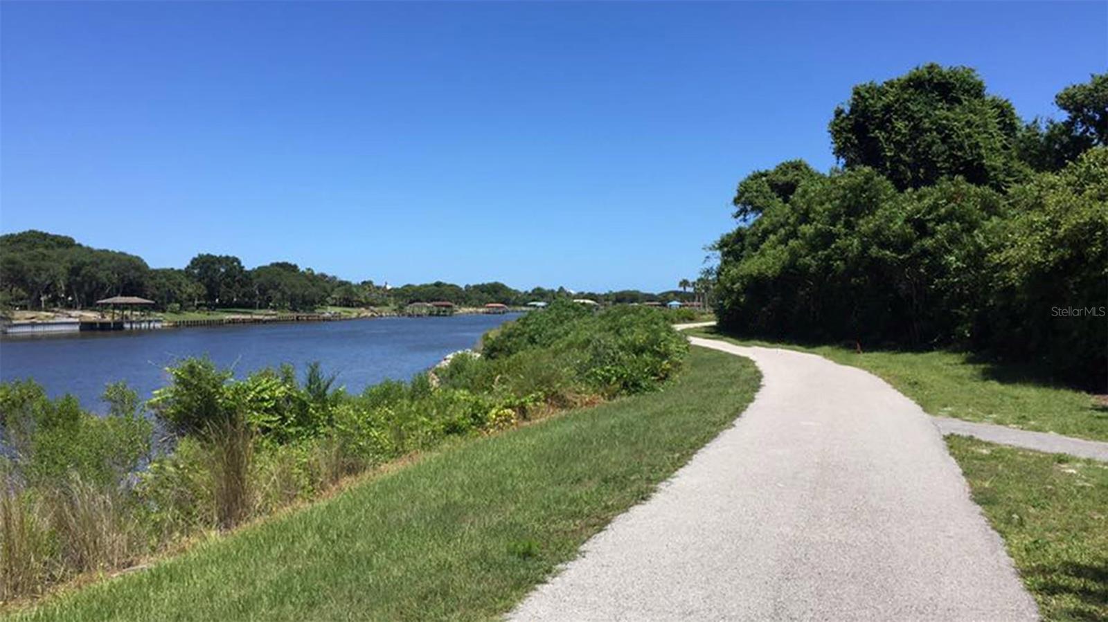230 HAWTHORN AVENUE, Palm Coast, FL 32164