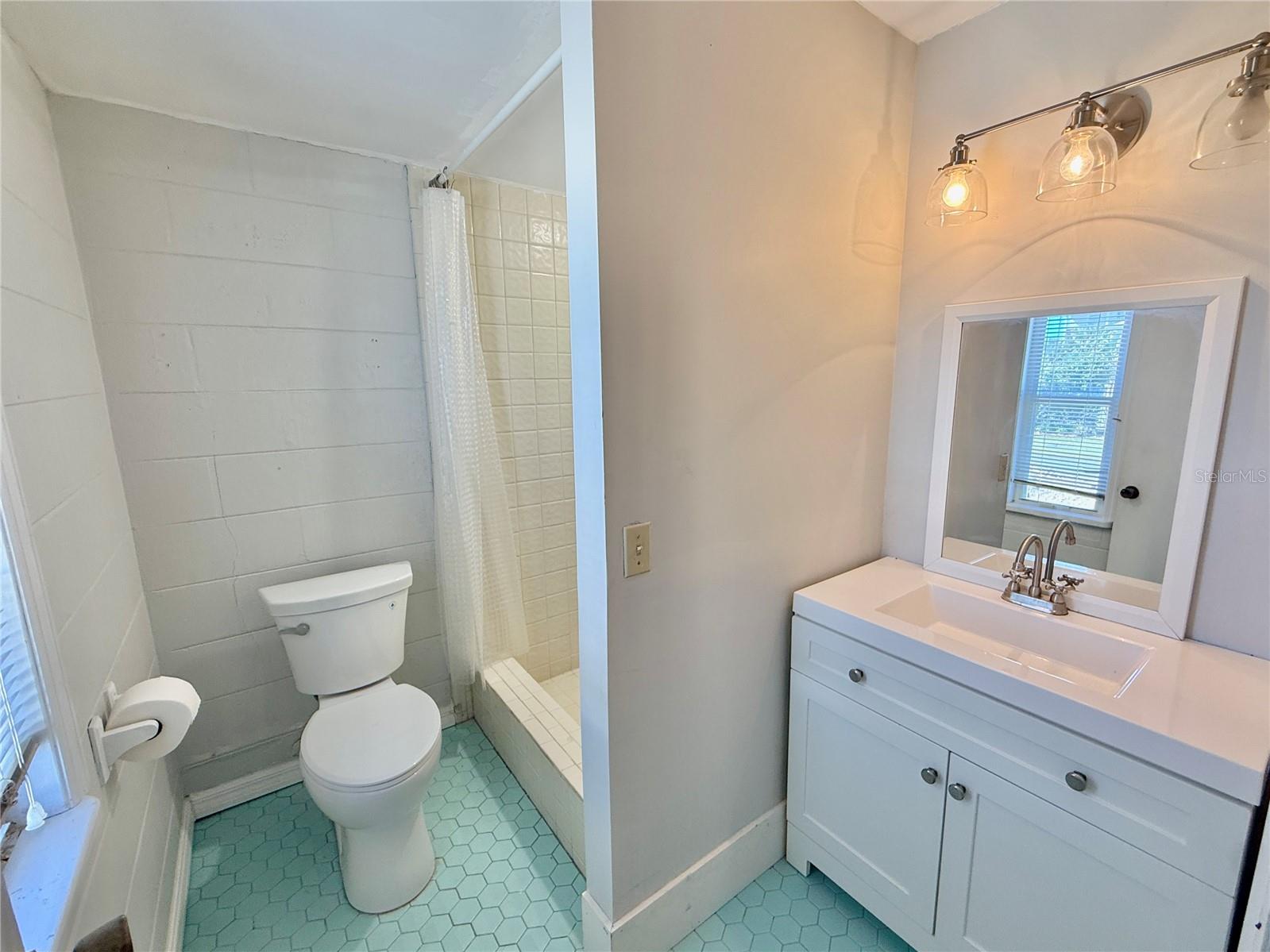 1221 N CENTRAL AVENUE, Flagler Beach, FL 32136