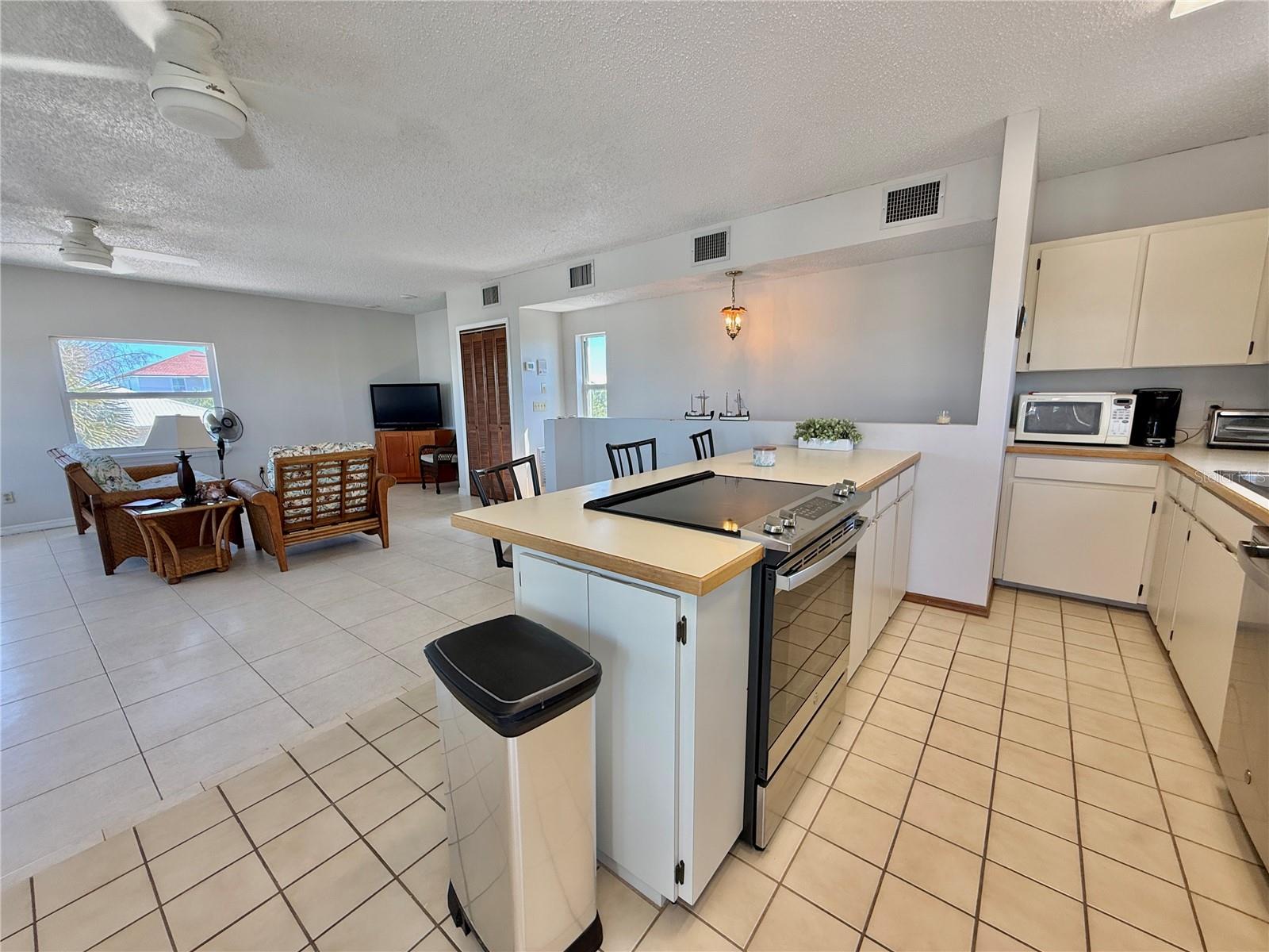 1221 N CENTRAL AVENUE, Flagler Beach, FL 32136