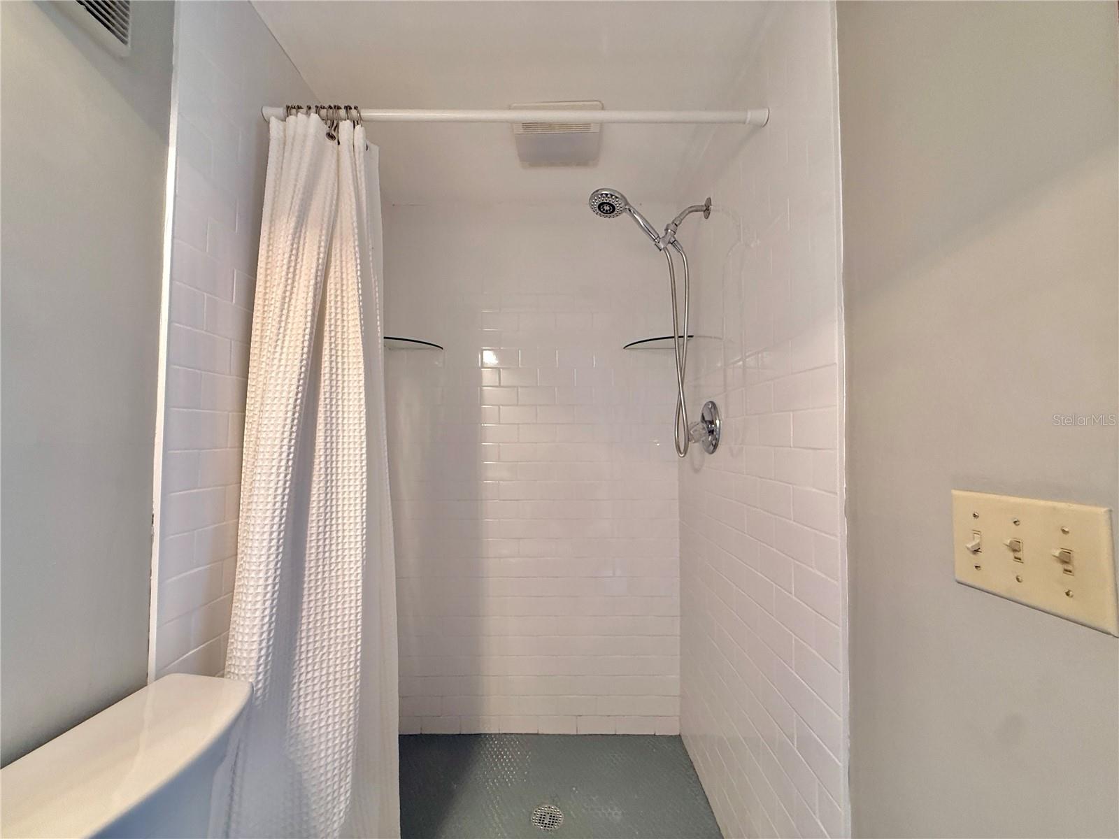 1221 N CENTRAL AVENUE, Flagler Beach, FL 32136