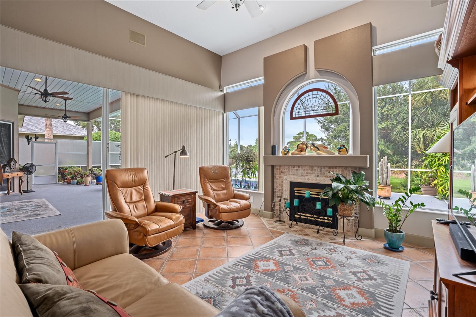 Rear/Main Living Room