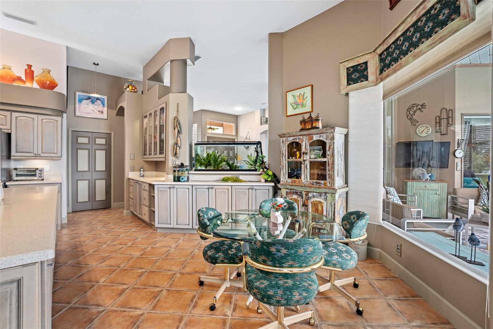 Breakfast Nook