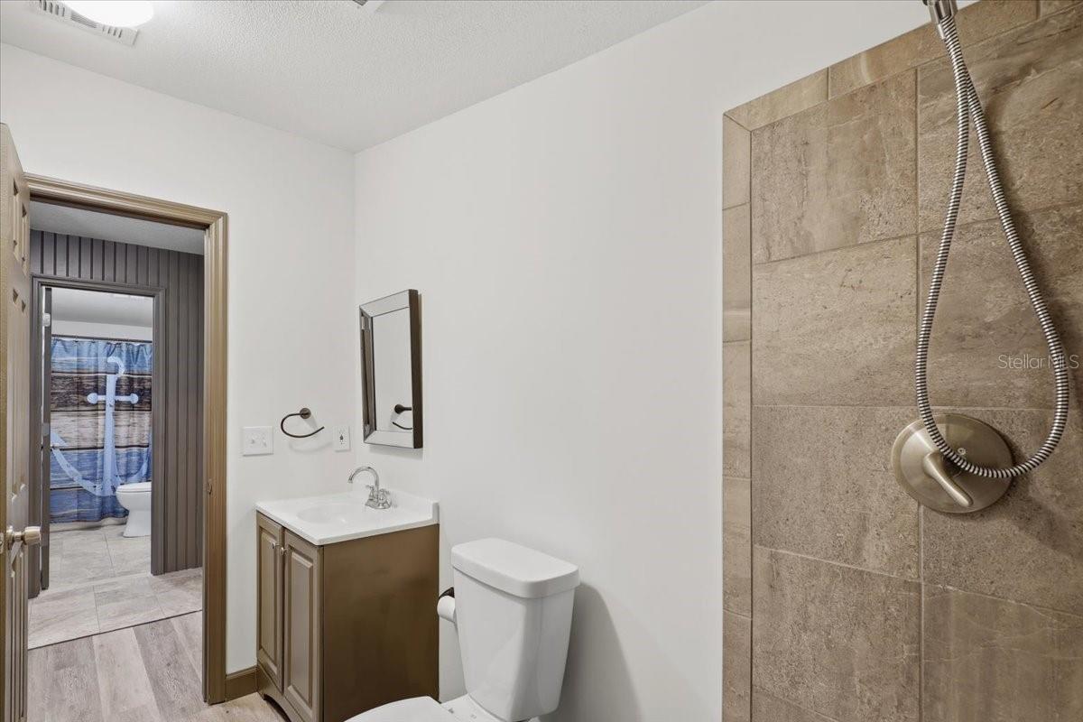 2nd bathroom