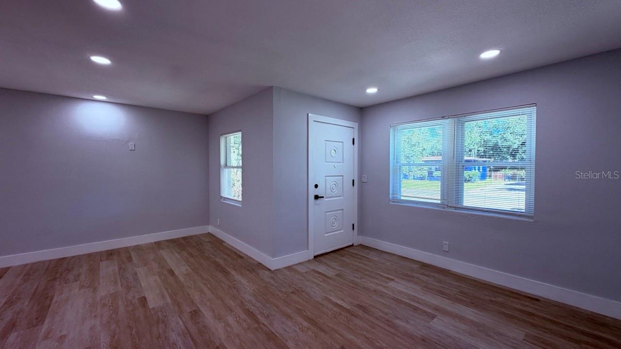 5628 BELAFONTE DRIVE, Jacksonville, FL 32209