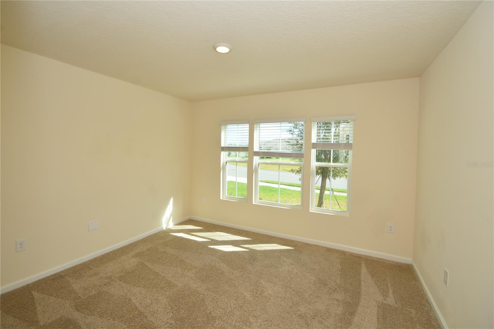 52 OAKLEAF WAY, Palm Coast, FL 32137