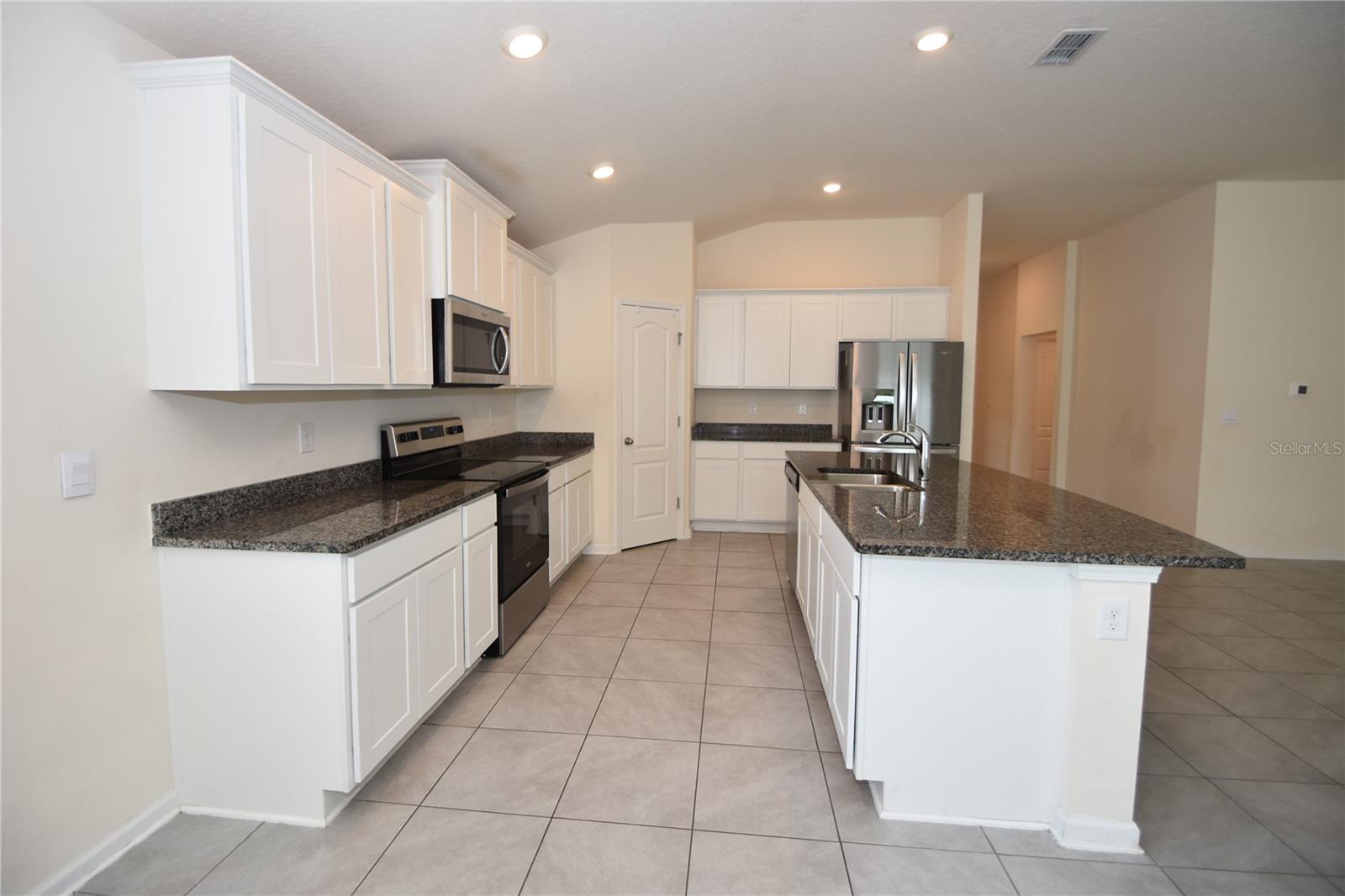 52 OAKLEAF WAY, Palm Coast, FL 32137