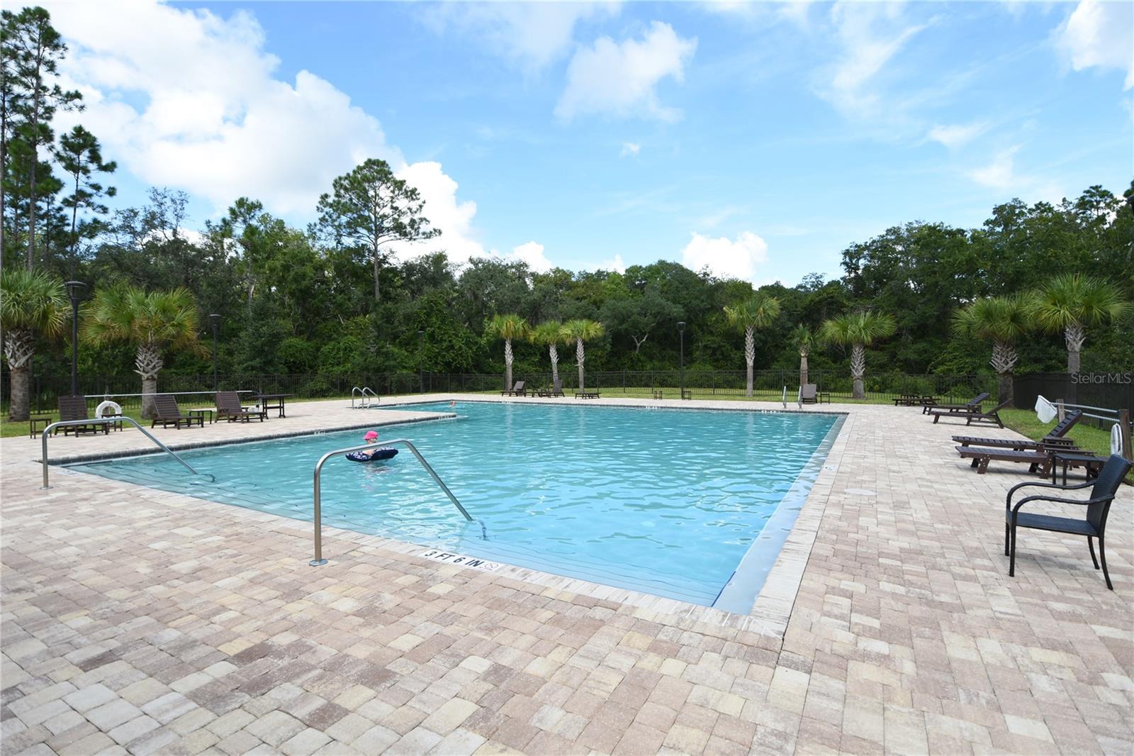 52 OAKLEAF WAY, Palm Coast, FL 32137