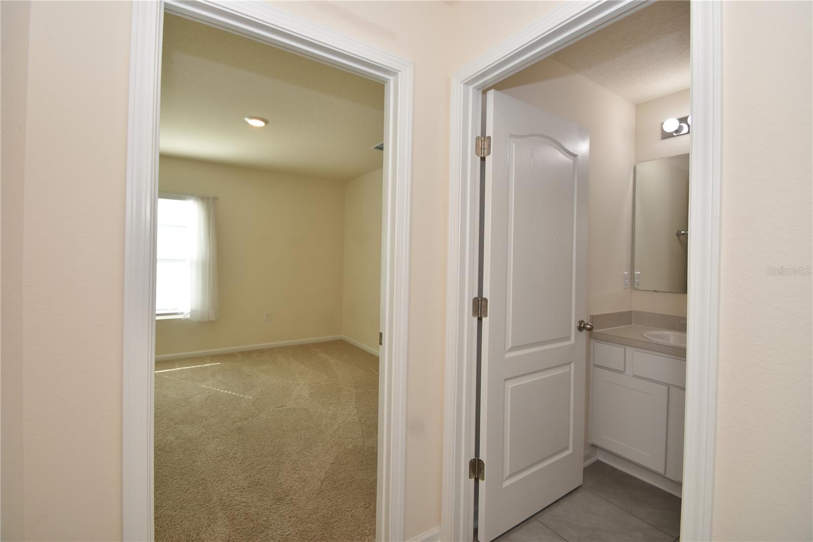 52 OAKLEAF WAY, Palm Coast, FL 32137