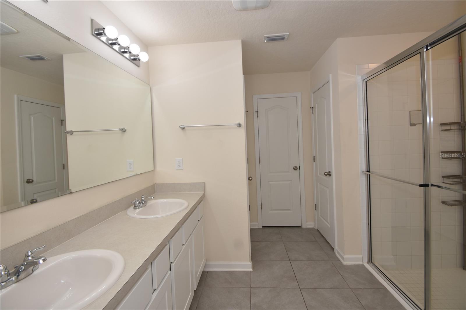 52 OAKLEAF WAY, Palm Coast, FL 32137