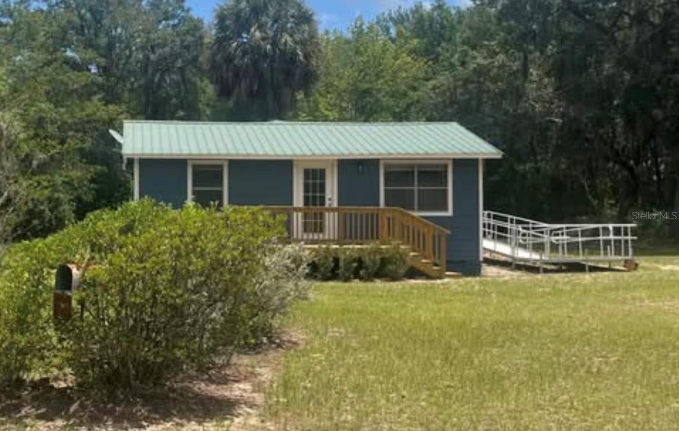 148 WILLIS ROAD, Interlachen, FL 32148