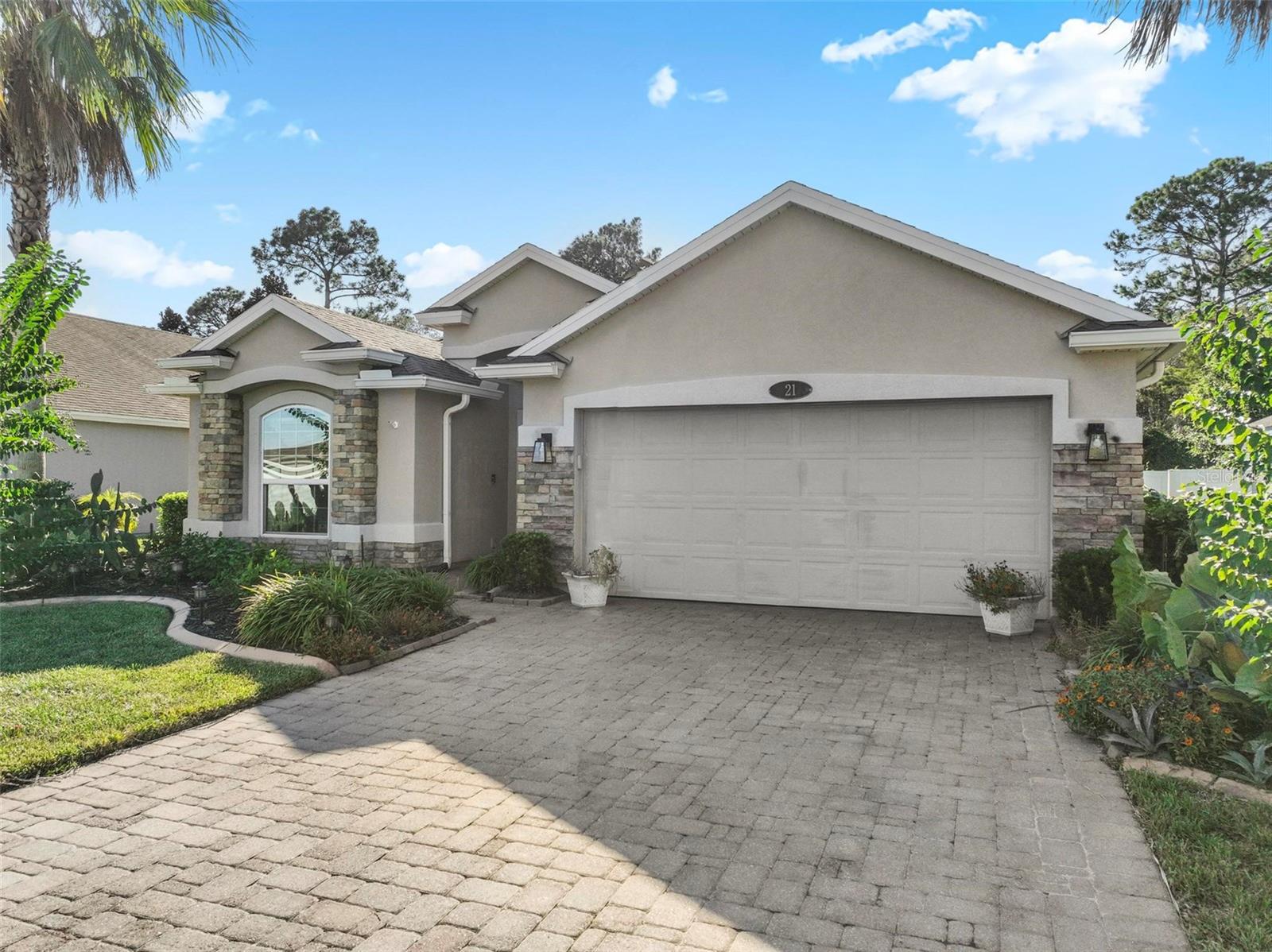 21 ARROWHEAD DRIVE, Palm Coast, FL 32137