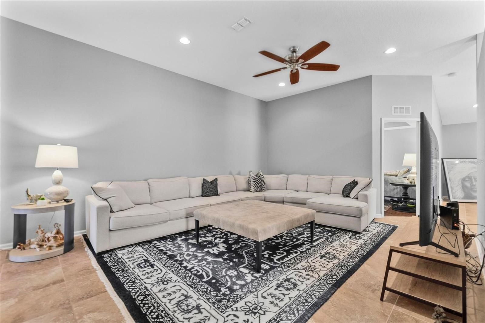 21 ARROWHEAD DRIVE, Palm Coast, FL 32137